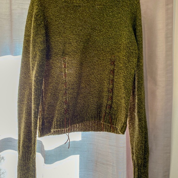 Vintage Nevada Turtleneck Bell sleeve Green Sweater - Picture 2 of 5